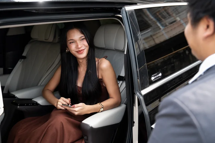 BYD Denza D9 — Portfolio photo 24